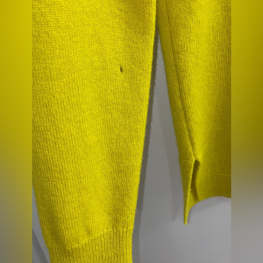 J. Crew 100% Cashmere Yellow Crewneck Sweater XXS - Gently Used, Flaws - Picture 6 of 10